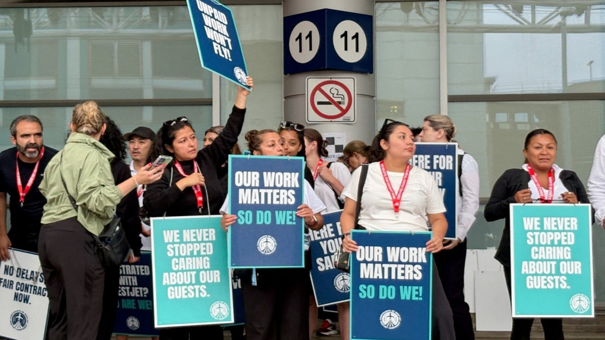 WestJet Strike Disrupts Travel for 250,000 as Canadian Airline Grounds Fleet