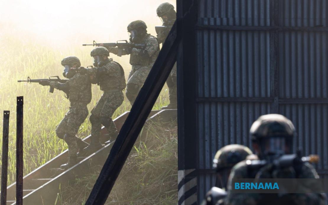 Malaysia to Boost Defence Spending in 2027 Budget, PM Anwar Declares