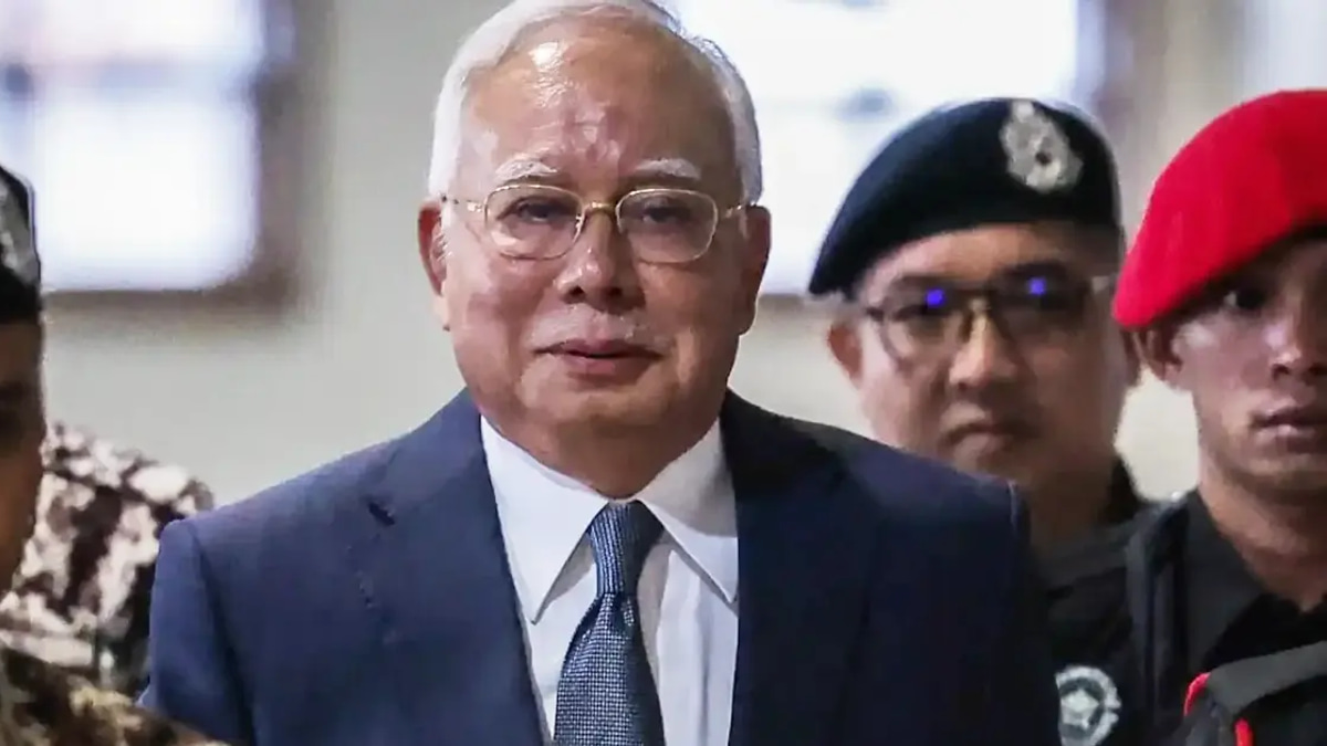 DAP Challenges MCA Over Silence on Najib Pardon Campaign
