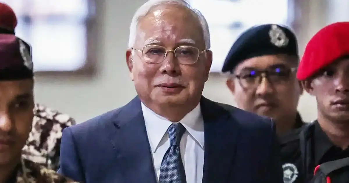 DAP Challenges MCA Over Silence on Najib Pardon Campaign