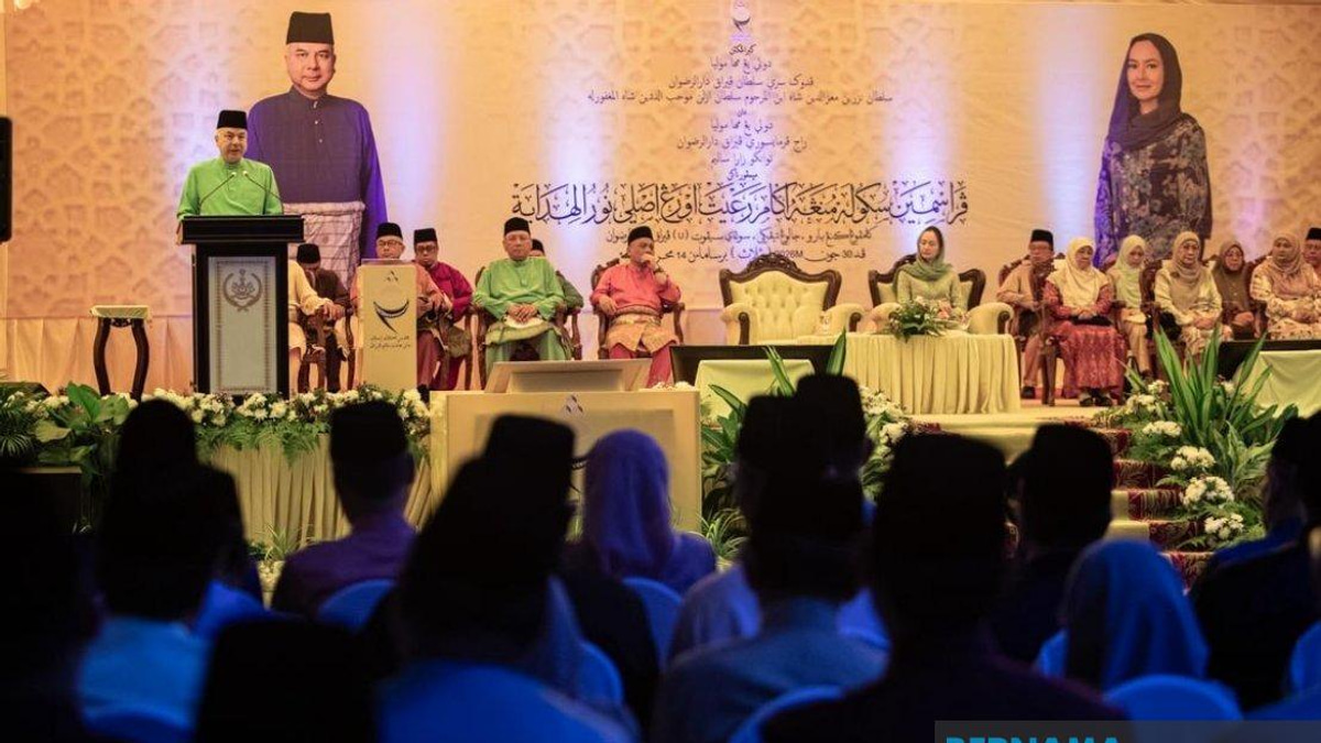 Sultan Nazrin Opens First Orang Asli Islamic School, Calls Education Key to Community Empowerment