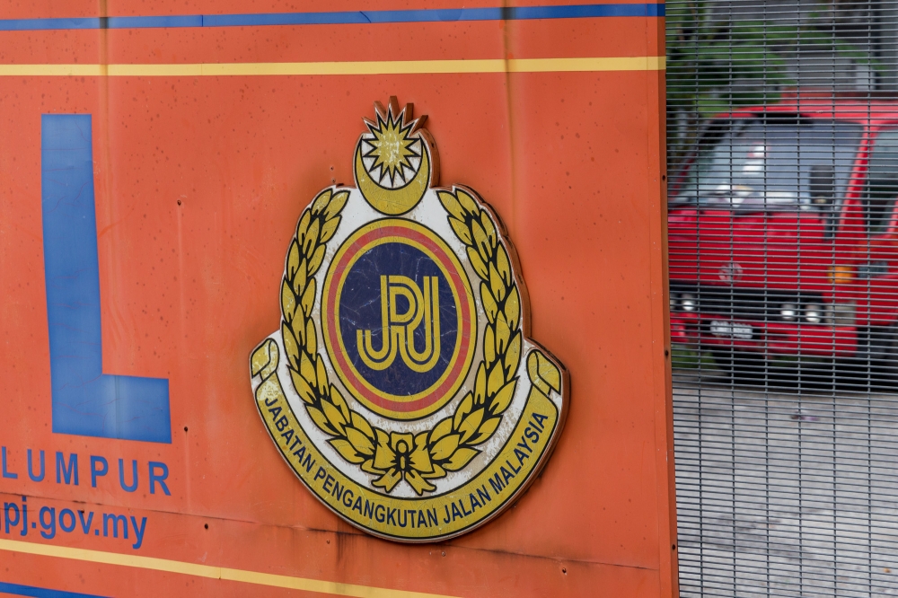 High Court Orders JPJ Director-General to Pay RM40,000 Over MADANI Number Plate Dispute