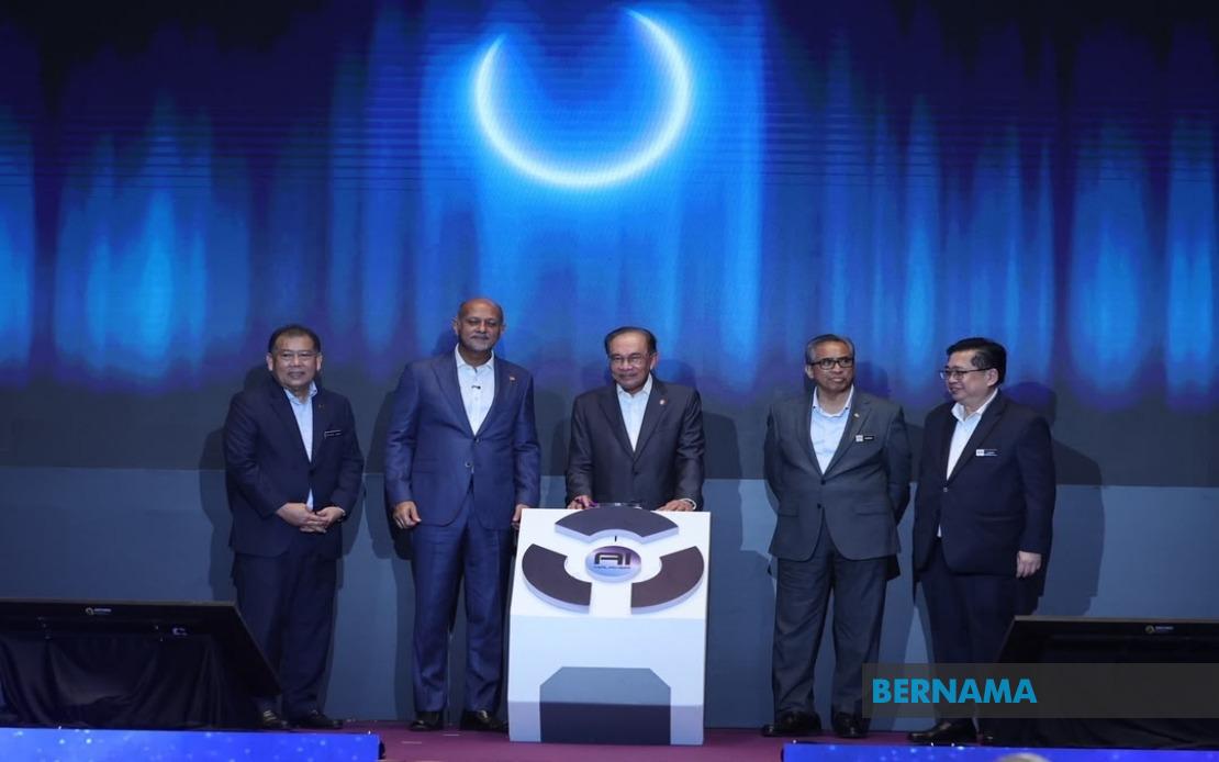 Government Rolls Out Free AI Training and Software Access for Young Malaysians