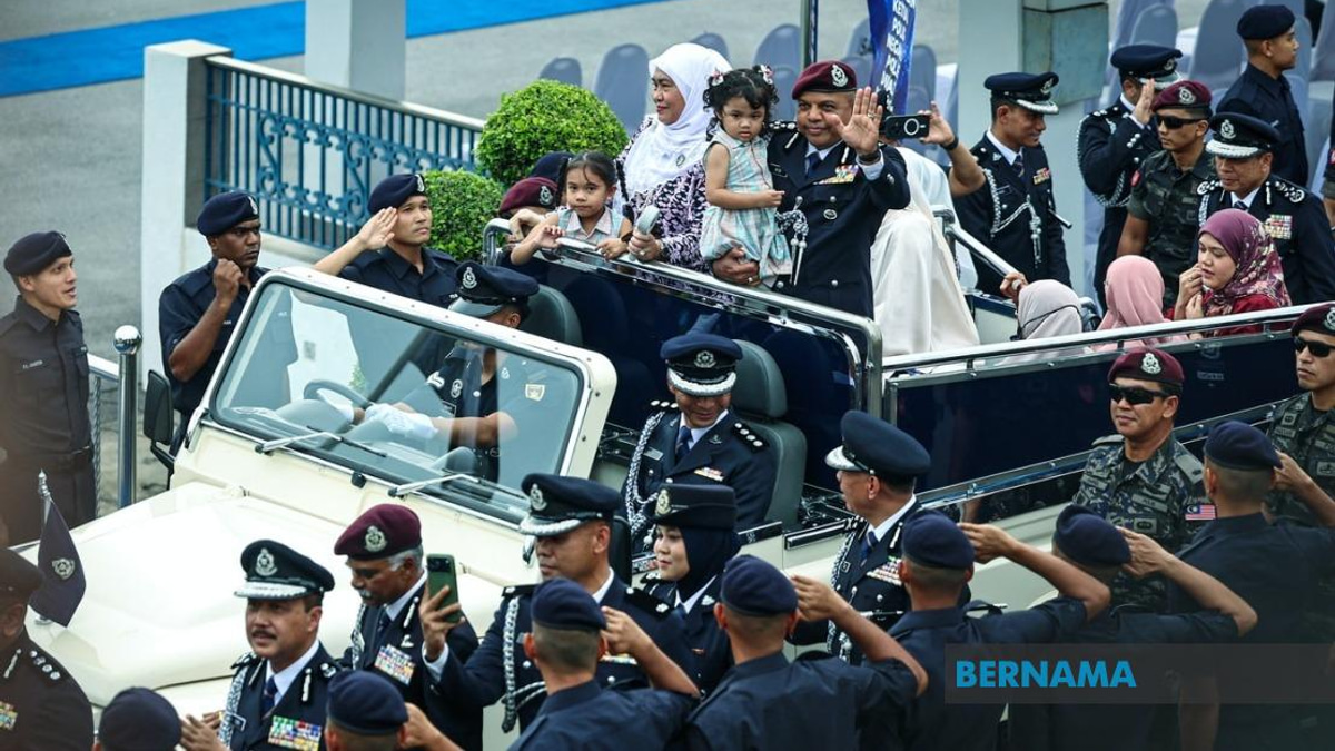 PDRM Must Enforce Law Without Favour to Achieve World-Class Status, Says Outgoing Deputy IGP