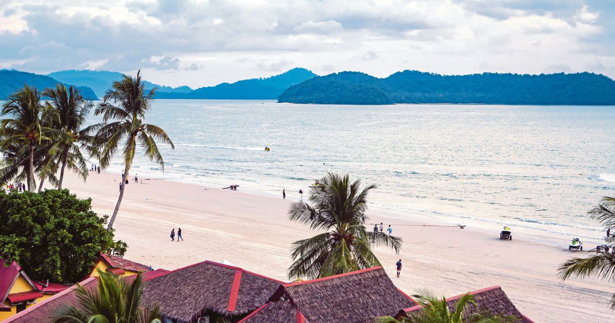 Langkawi at crossroads as duty-free status yields only half its economic promise, warns Dr Mahathir