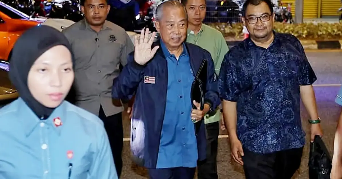 Muhyiddin convenes emergency Perikatan Nasional talks as Bersatu faces coalition crisis