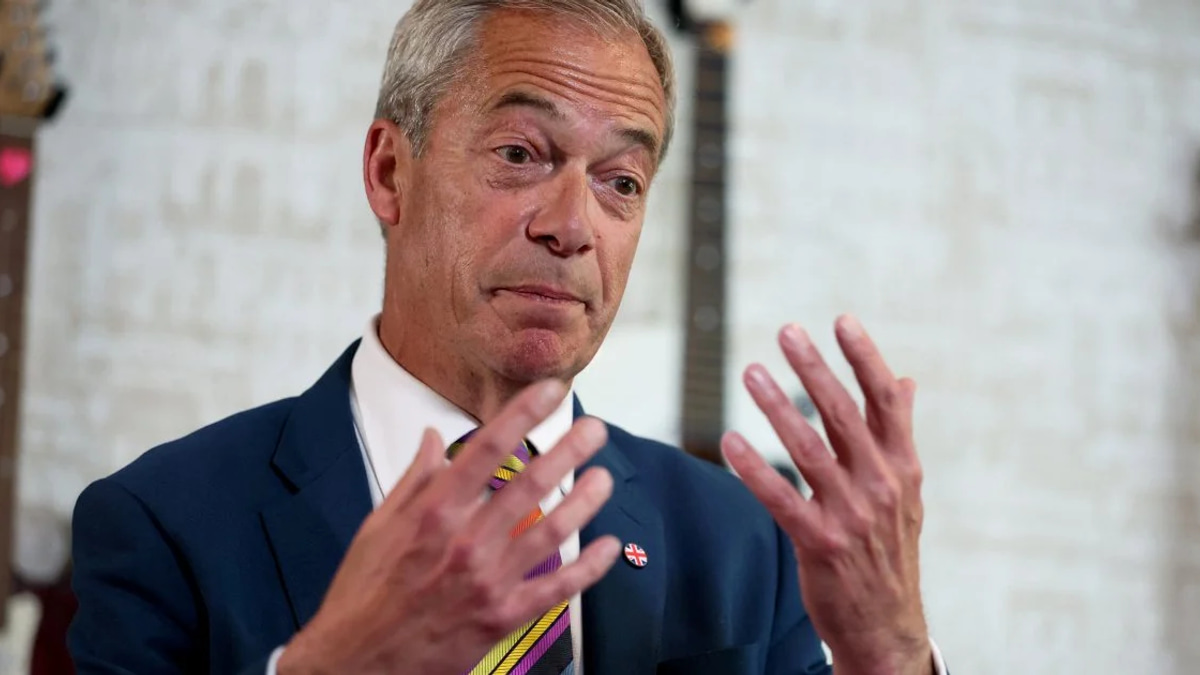 Nigel Farage Embroiled in New Gift Non-Disclosure Row Involving Convicted Fraudster