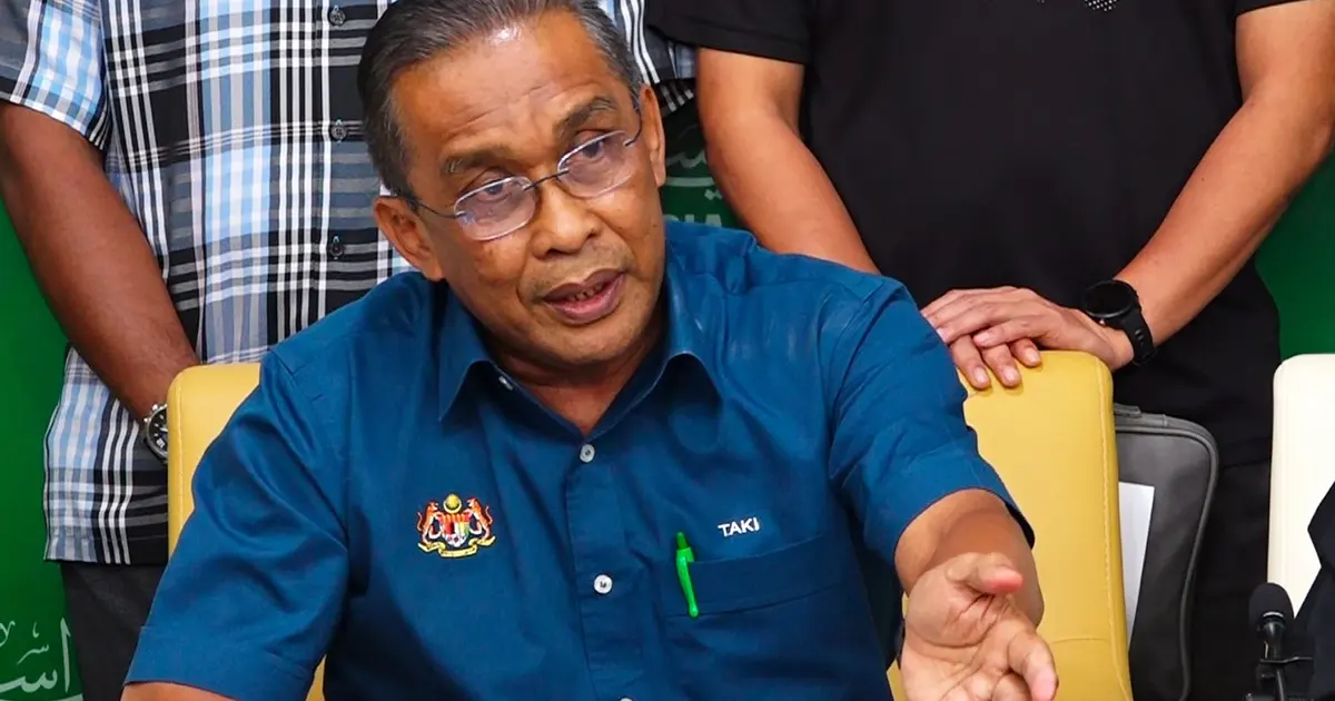 Hamzah Zainudin Returns as Opposition Leader as PN Consolidates Parliamentary Strength