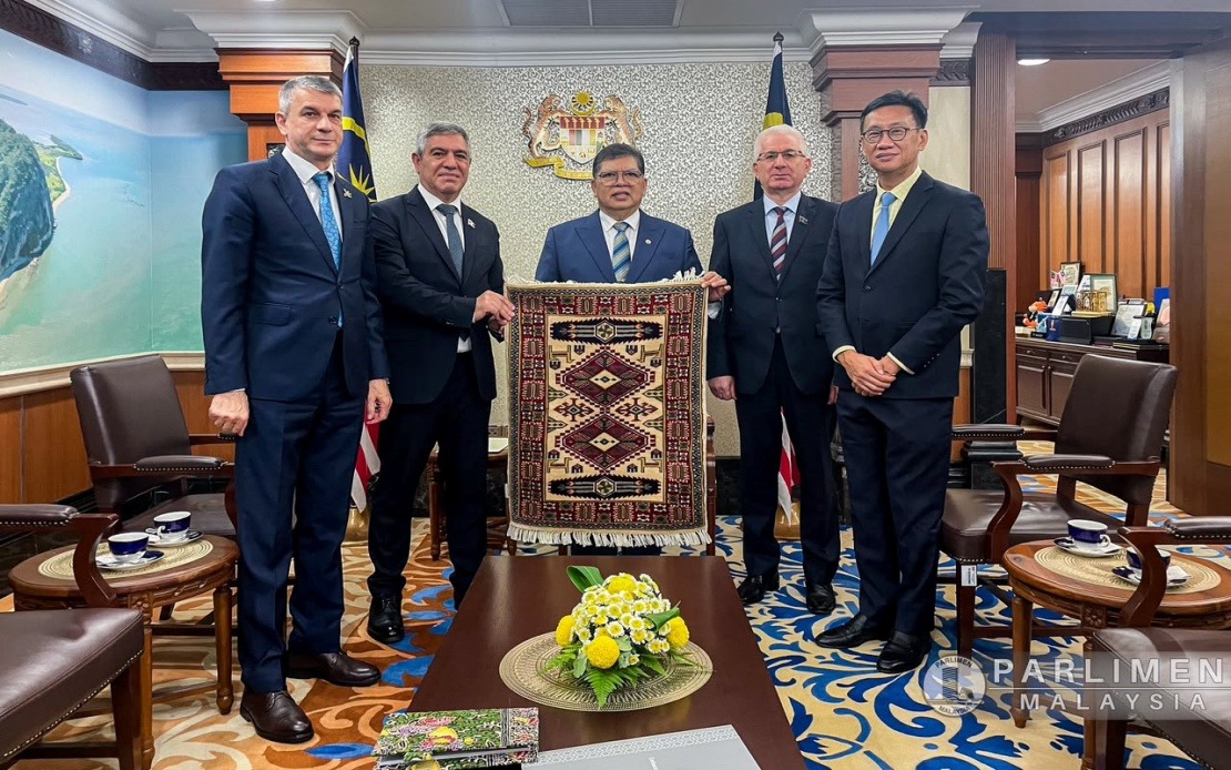 Azerbaijan Pushes Parliamentary and Trade Ties With Malaysia