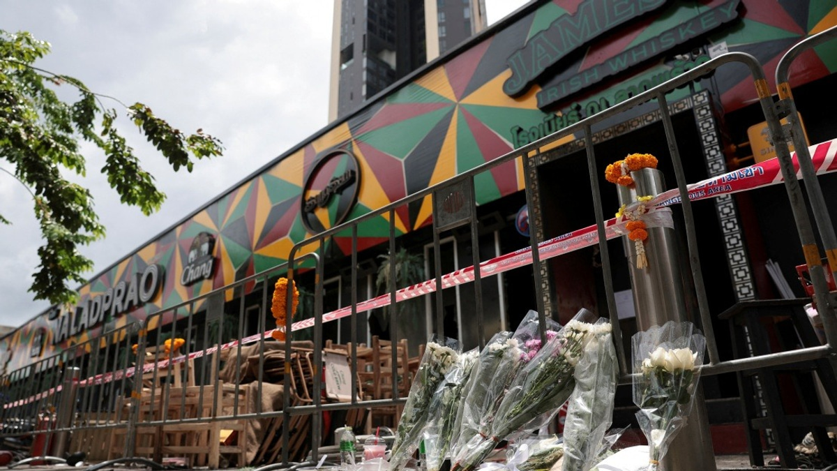 Bangkok Bar Fire Death Toll Reaches 32 as Thai Government Orders Safety Crackdown