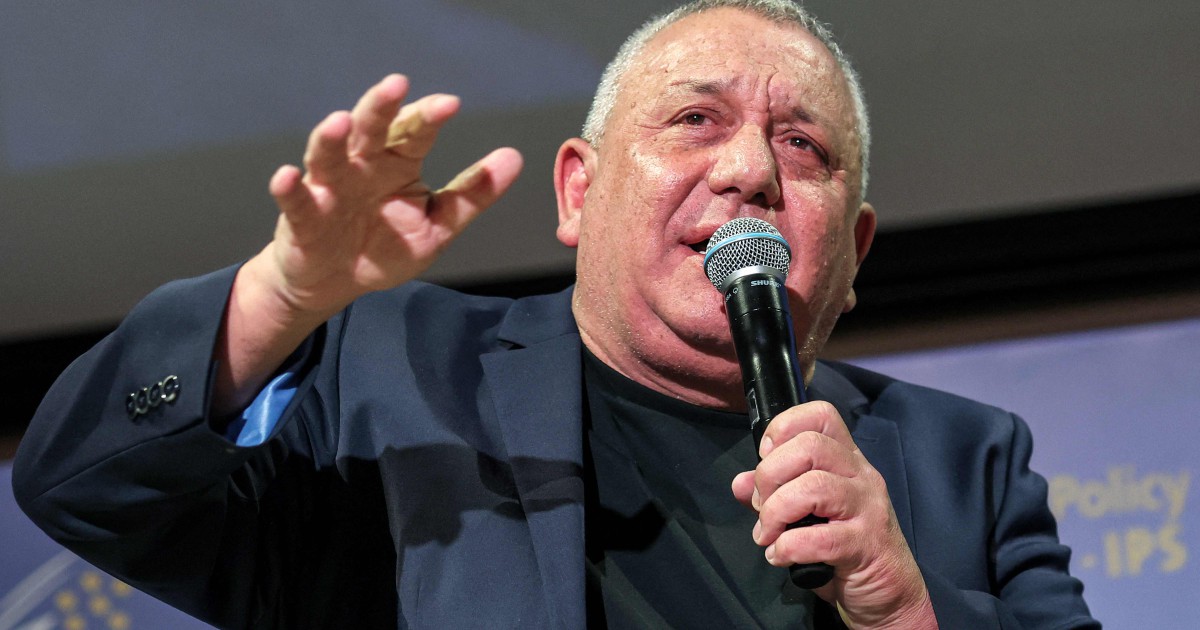 Former Israeli Military Commander Poses Strongest Challenge to Netanyahu in October Election