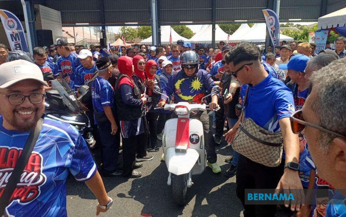 Melaka's 'Sayang Rakyat' Tour Deepens Grassroots Engagement, Chief Minister Says