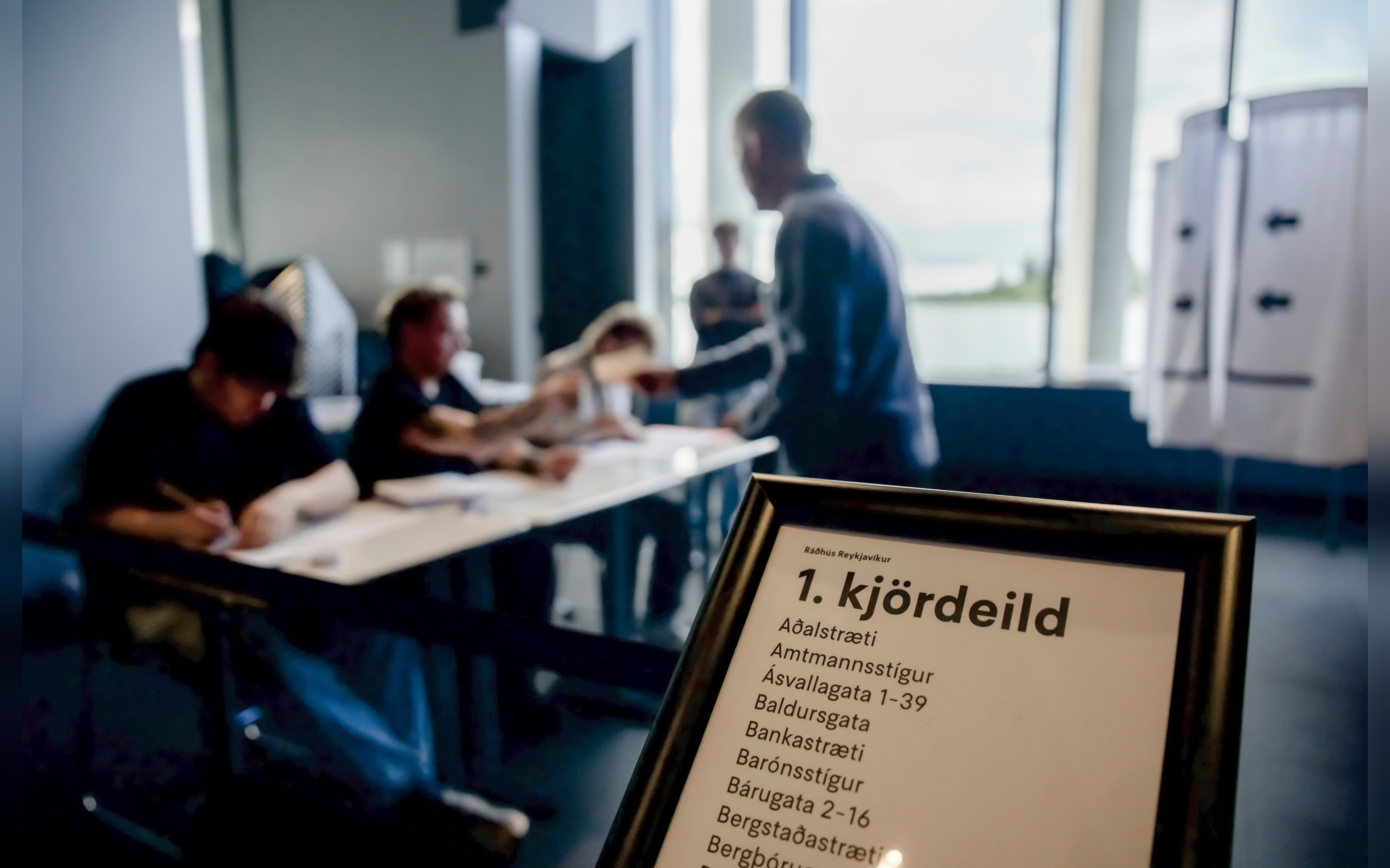Iceland Votes Narrowly Against Resuming EU Membership Negotiations
