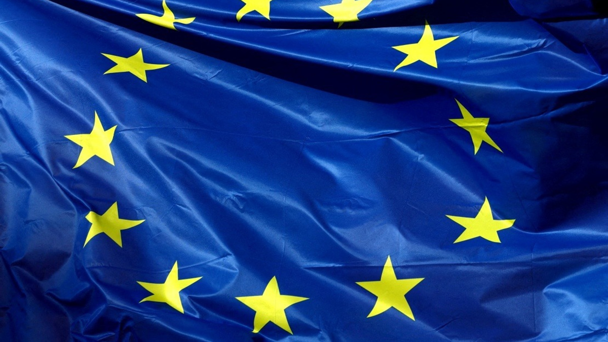 Trump Vows Tariffs Against EU Over Tech Company Fines