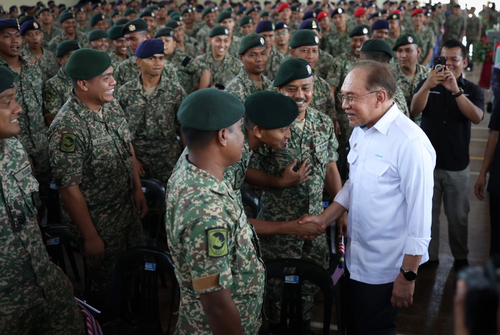 Anwar Defends Bumiputera Commitment Through Kuala Lumpur Malay Reserve Land Initiative