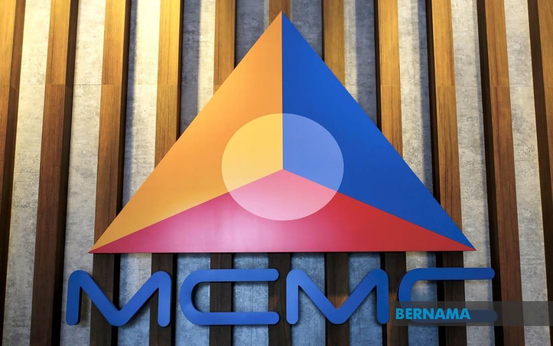 Malaysia Steps Up Fibre Network Overhaul to Fix Signal-Without-Internet Problem