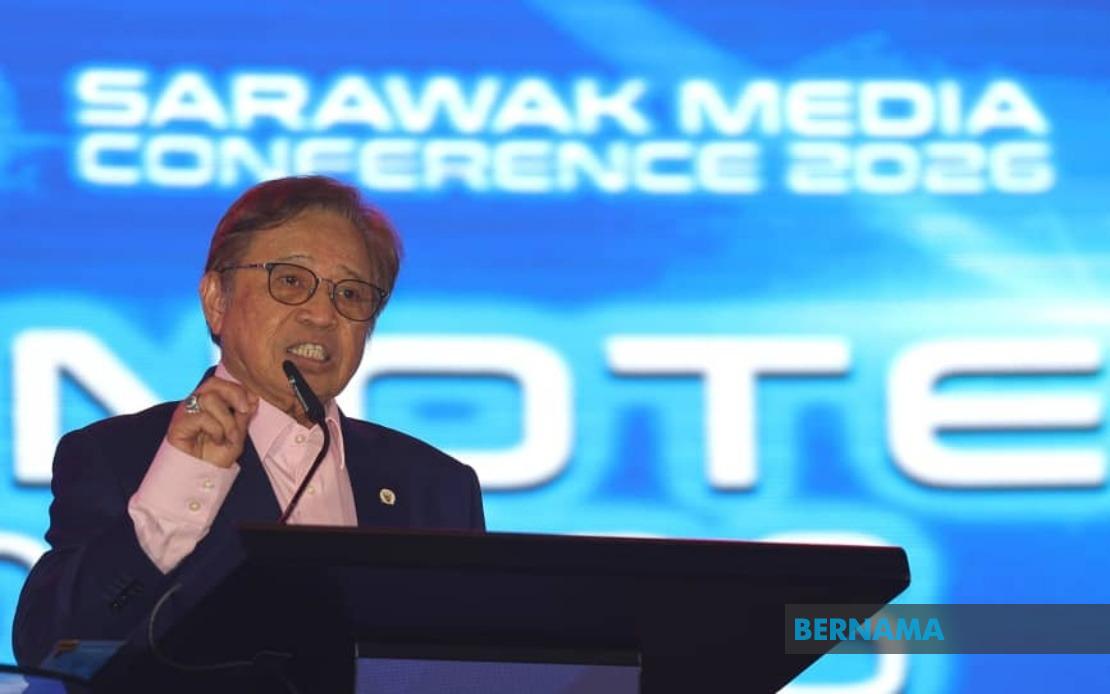 Press Freedom Must Be Tempered With Ethics in AI Age, Says Abang Johari