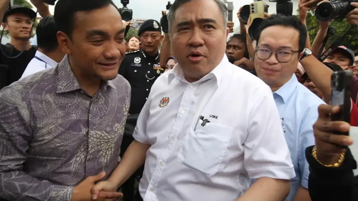 Loke and Onn Hafiz Navigate Diplomatic Path at First Meeting Following Social Media Tensions