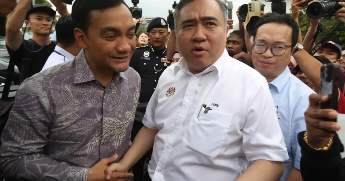 Loke and Onn Hafiz Navigate Diplomatic Path at First Meeting Following Social Media Tensions