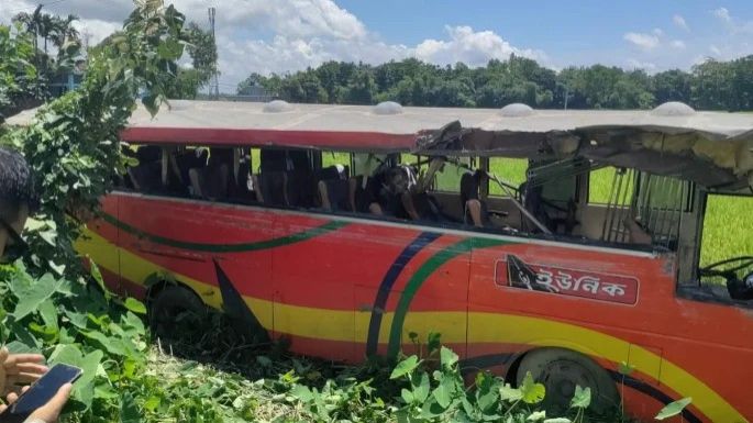 Eight dead as buses collide head-on in Bangladesh's Sylhet region