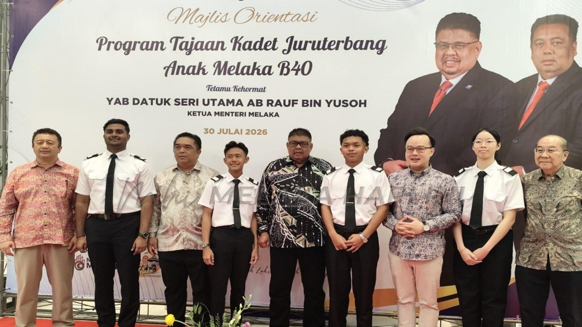 Melaka to Sponsor 20 B40 Children for Cadet Pilot Training Through IATA Partnership