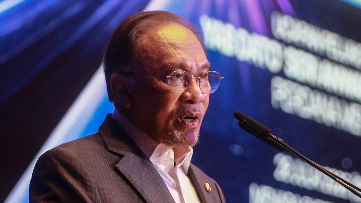 Anwar calls on Negeri Sembilan voters to back Pakatan for economic stability