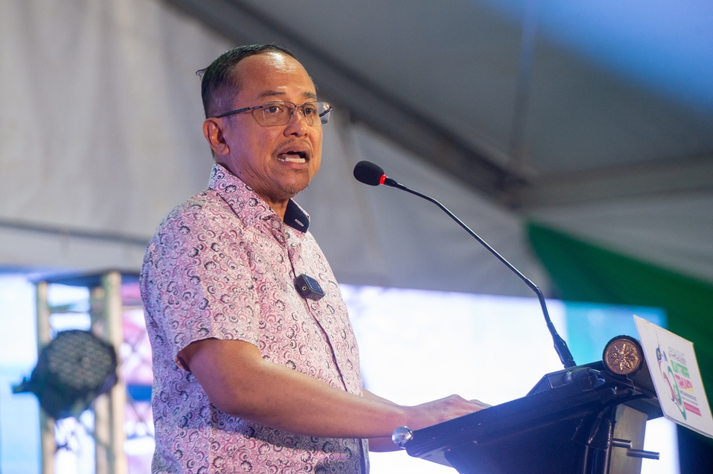 Samsuri Clarifies PN's Role in PAS-BN Dialogue, Disputes Muhyiddin's Account
