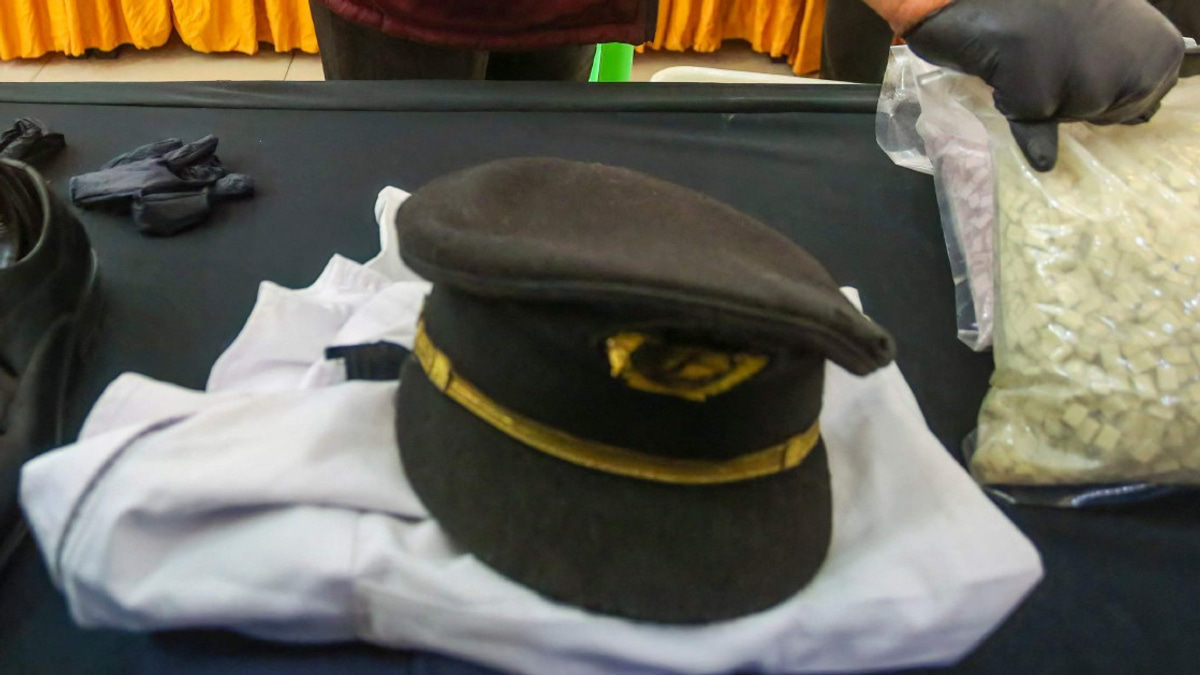 Airport Worker Emerges as Key Figure in Malaysia Airlines Pilot Drug Investigation