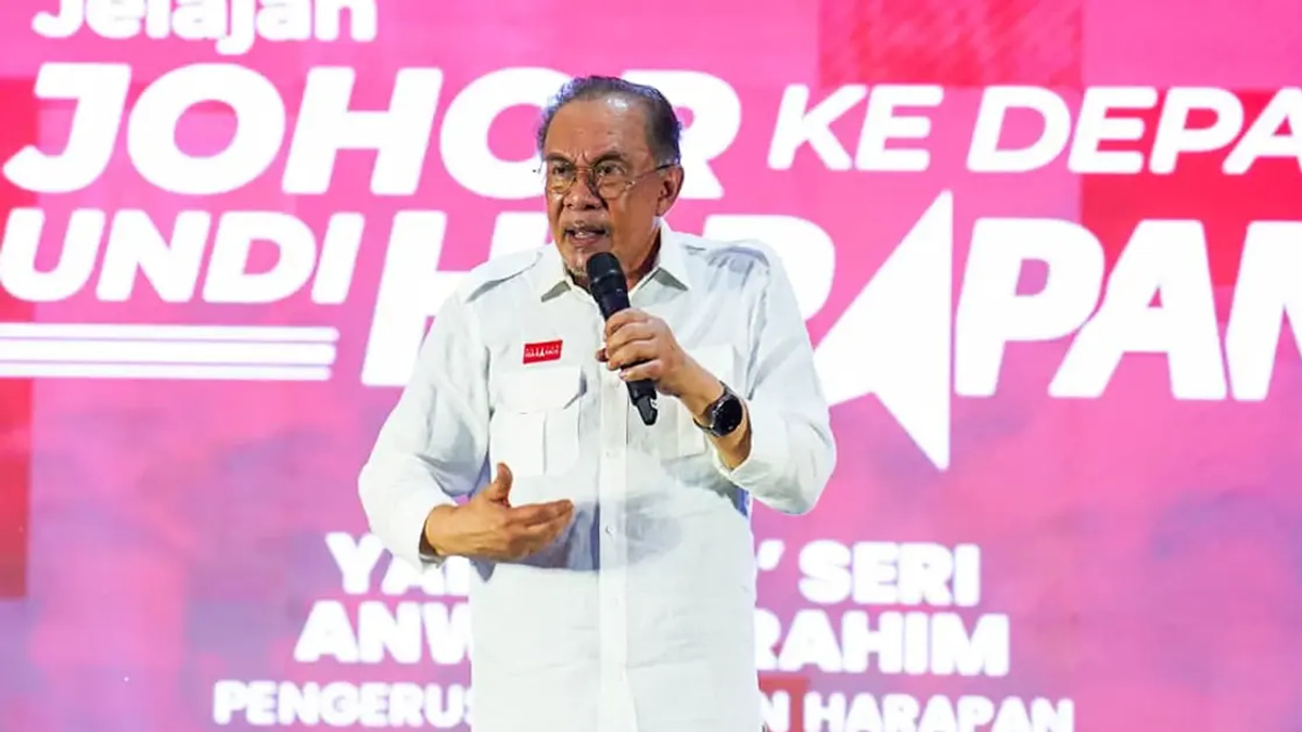 Anwar Defends Federal Support for Kedah, Questions Sanusi's Awareness