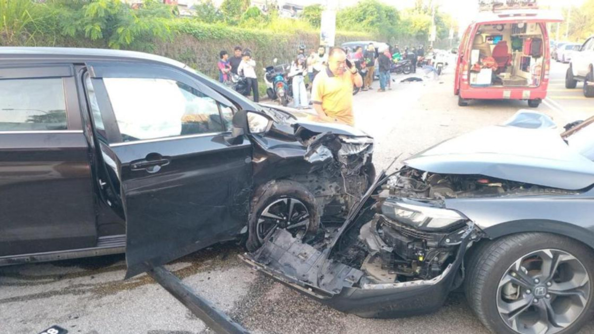 Investigation underway into fatal multi-vehicle collision that killed factory worker in Johor Baru
