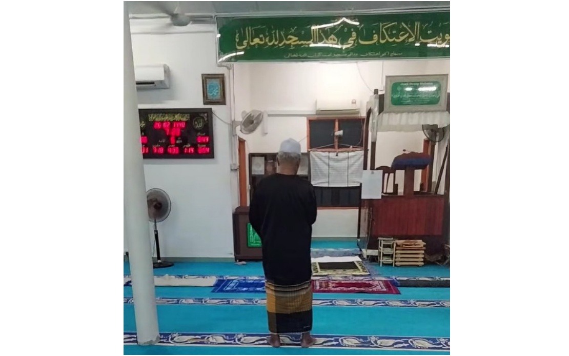 Small Village Population Behind Low Mosque Attendance in Mersing, Says MP