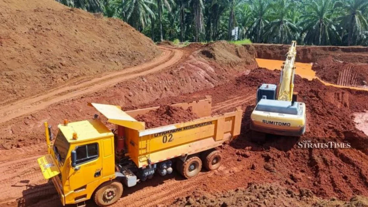 Two arrested in RM1.8 million silica sand smuggling operation uncovered in Terengganu