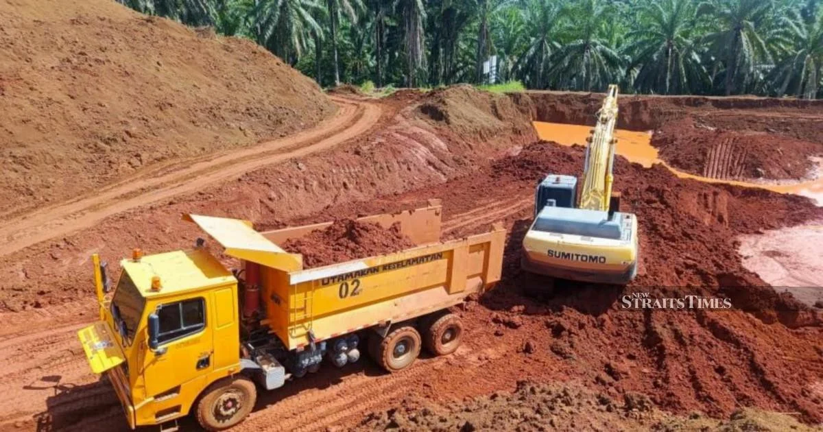 Two arrested in RM1.8 million silica sand smuggling operation uncovered in Terengganu