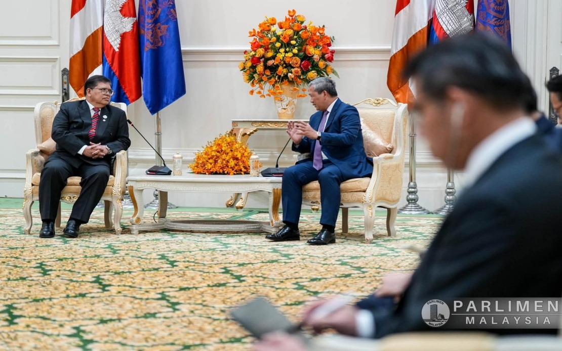 Dialogue and Diplomacy Key to Resolving Cambodia-Thailand Border Tensions, Says Johari