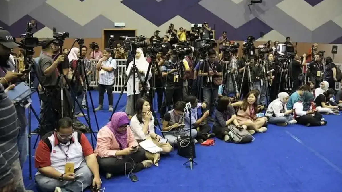 PM's Media Complaints Framework Seeks to Balance Press Freedom with Accountability