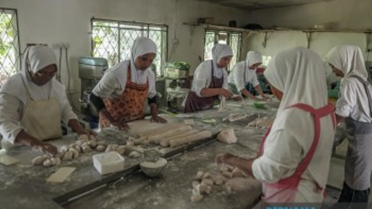 Malaysia Advances Halal Ingredient Self-Sufficiency With 23 Strategic Initiatives