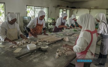 Malaysia Advances Halal Ingredient Self-Sufficiency With 23 Strategic Initiatives