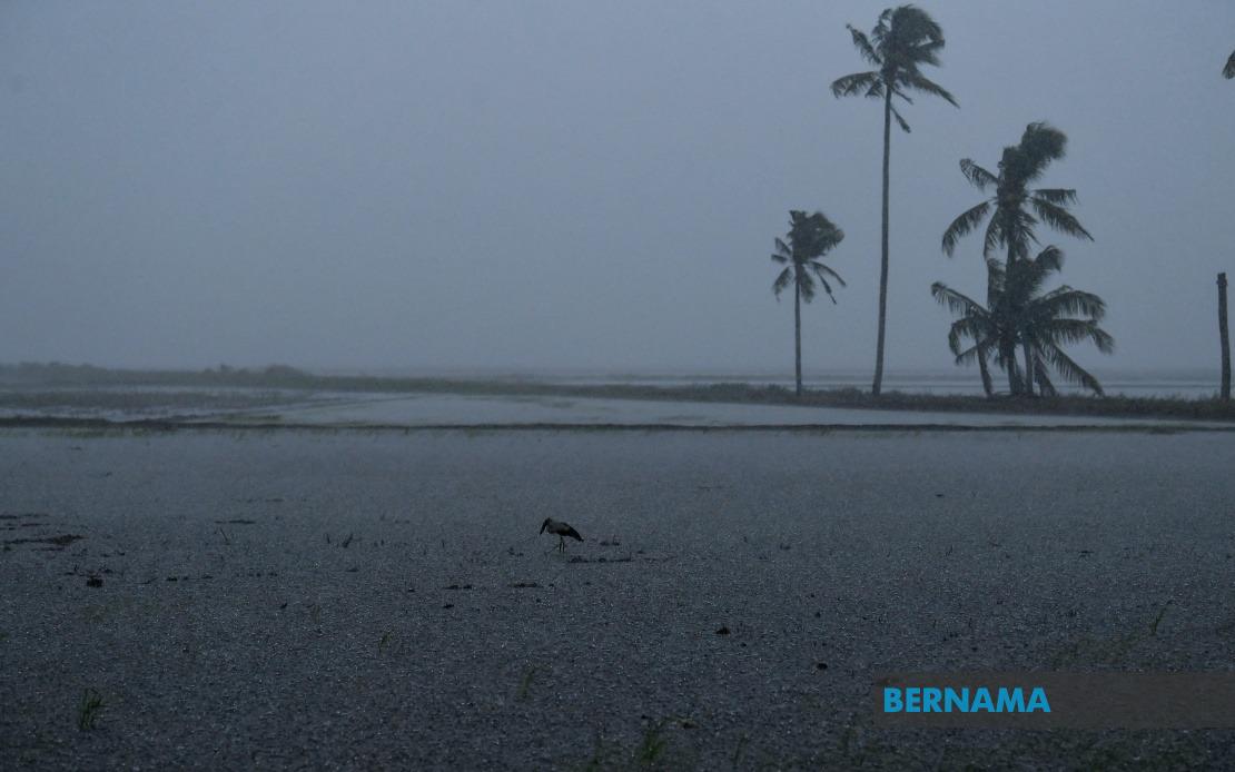 Six States and Labuan Face Severe Weather Alert Until Early Afternoon