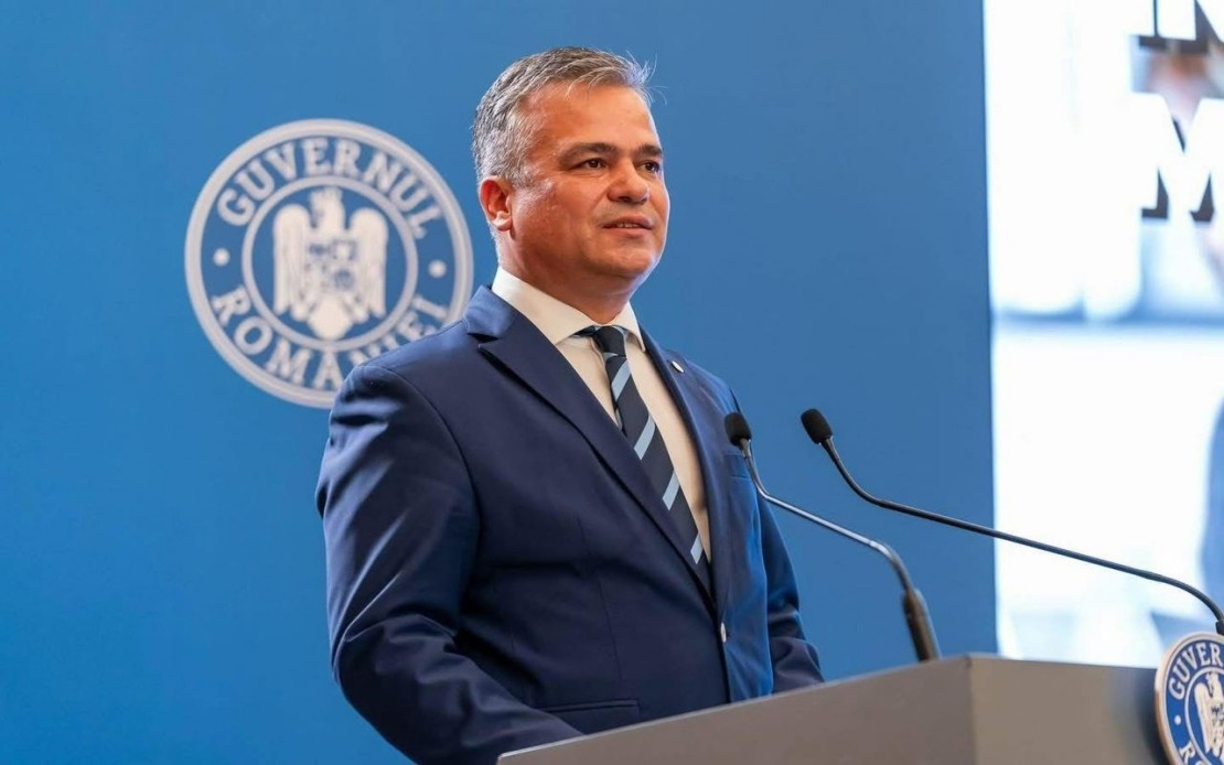 Romania's PM-Designate Adrian Vestea Unveils Cabinet Lineup to Parliament