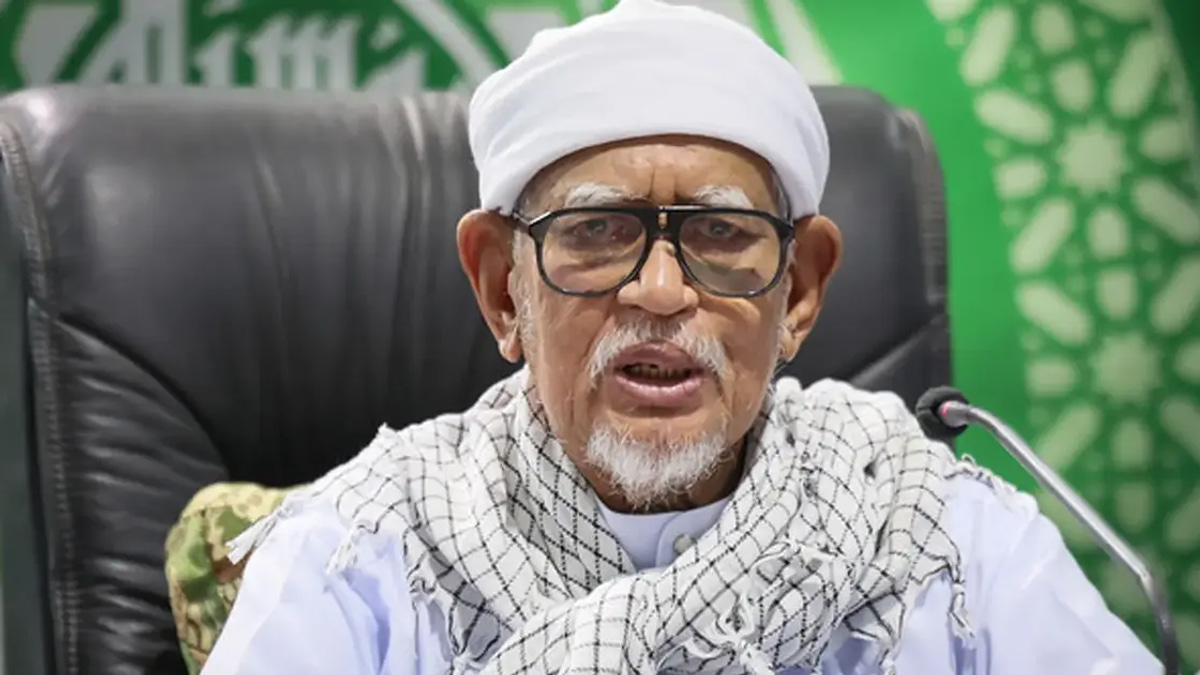 PAS Chief Hadi Denies Split with Bersatu Is Calculated Election Tactic