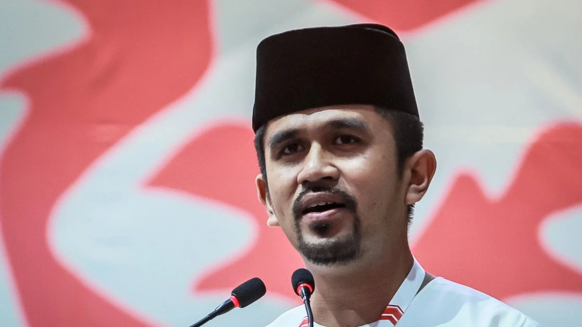 BN Youth Chief Challenges PH's Johor Campaign Strategy Over Missing Senior Leaders
