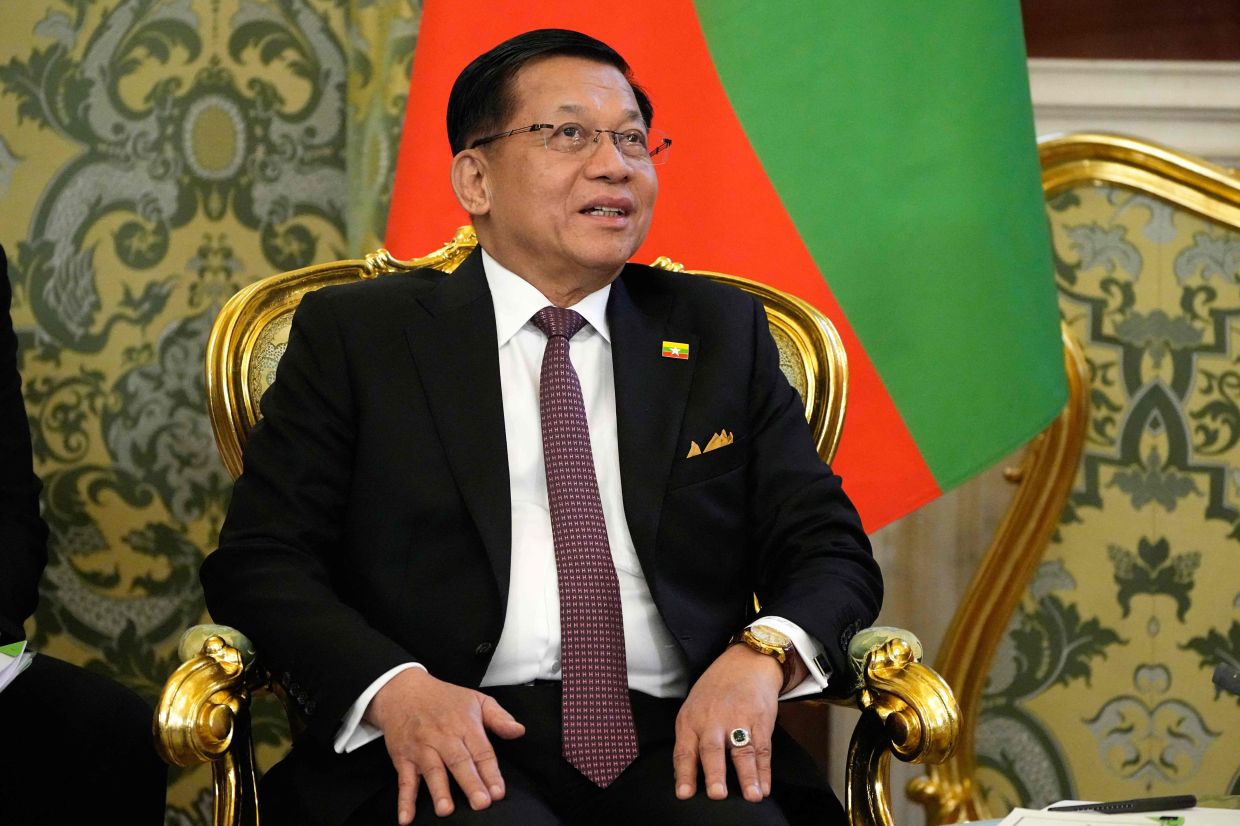 Myanmar's Junta Chief Visits Cambodia in Push for International Acceptance