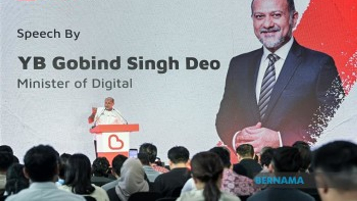 Malaysia's Digital Economy Poised to Hit 30% of GDP by 2030, Says Minister