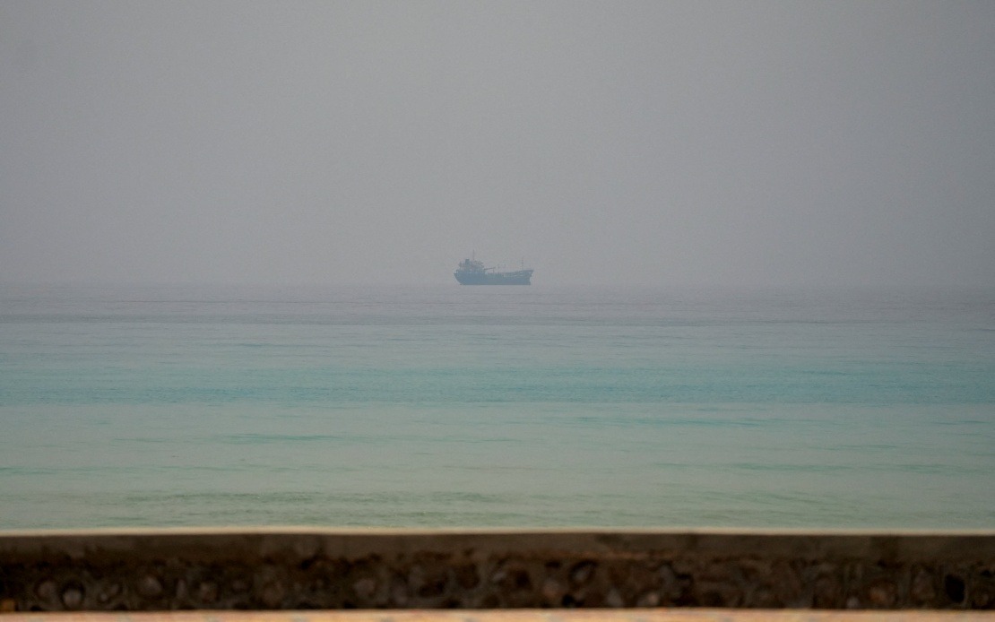 Iran's Parliament Speaker Warns Strait of Hormuz Will Open Only Under Tehran's Terms