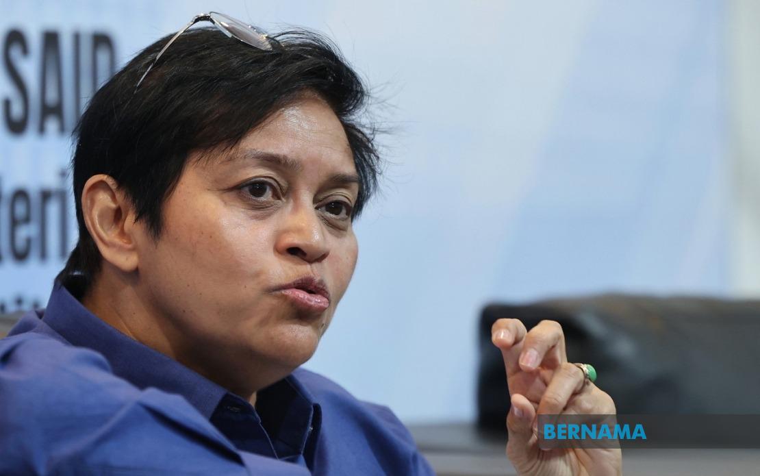 State Political Deals Do Not Undermine Federal Unity Government, Says Azalina