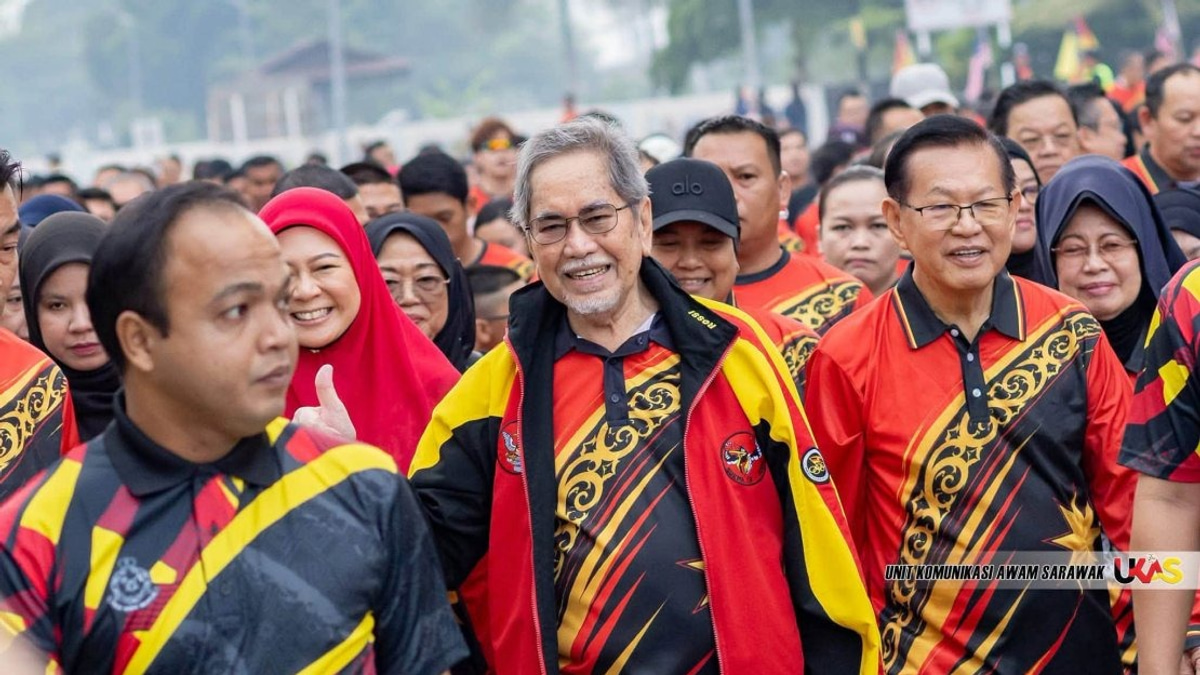 Over 10,000 Sarawakians March in Sibu to Celebrate Unity and Heritage