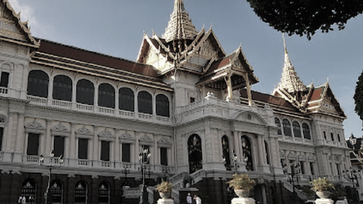 Thai Court Imprisons Man for 18 Months Over Royal Facebook Post