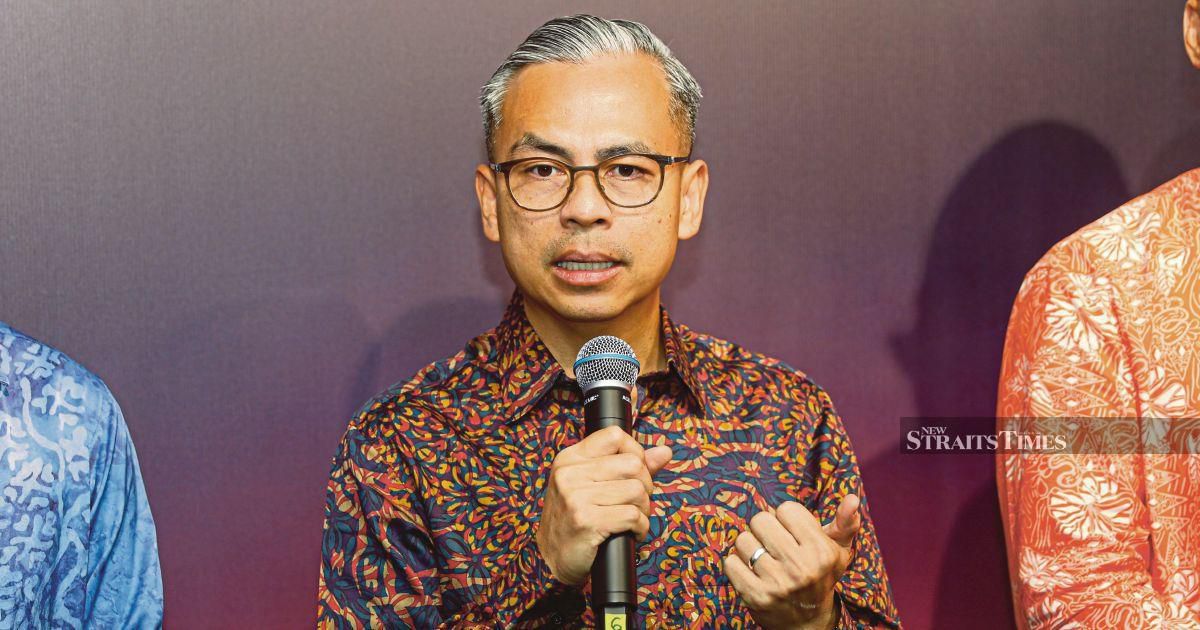 Fahmi: State-Level Coalition Shifts Won't Destabilise Federal Unity Government