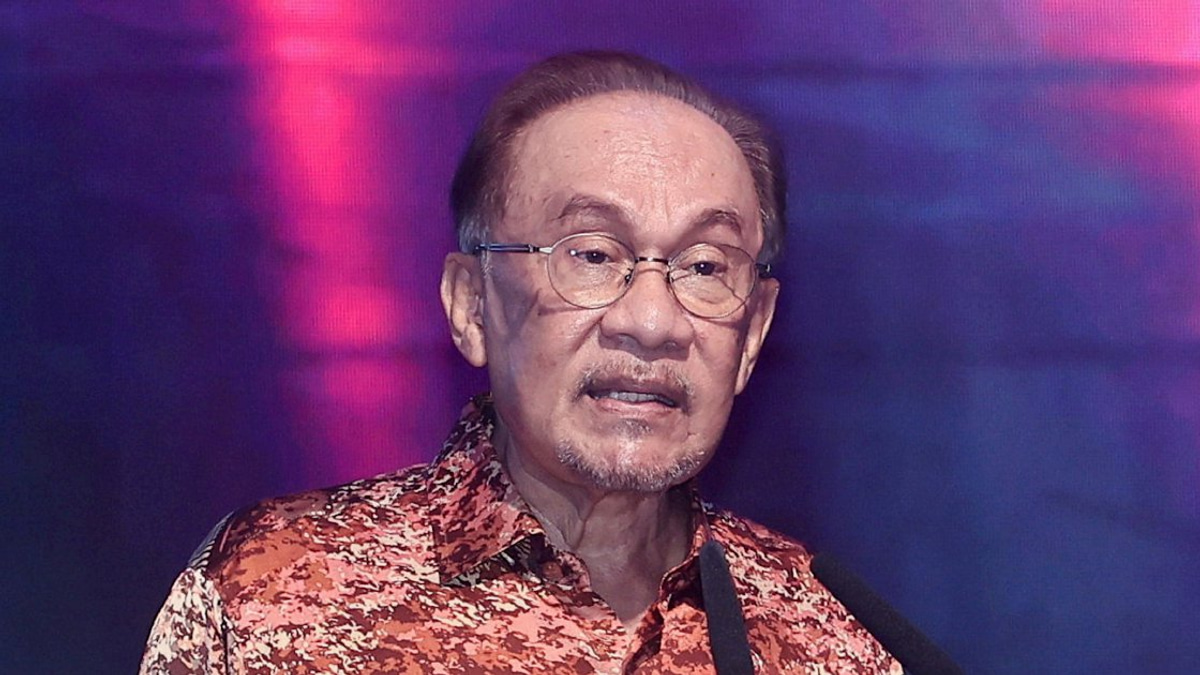 Anwar Rebukes Israel's E1 Settlement Tender, Warning of Threat to Palestinian Statehood