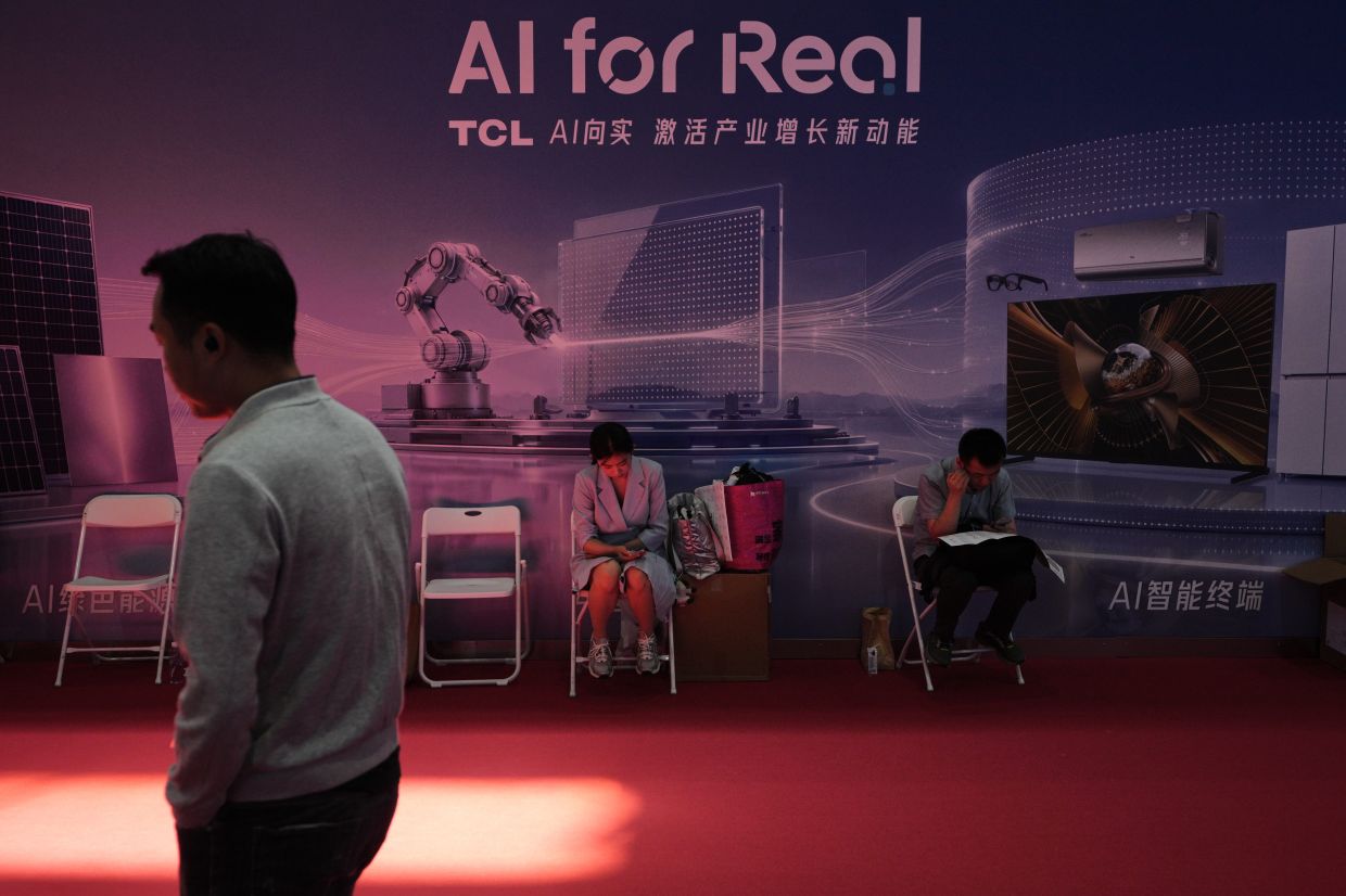 China's AI Revolution Reshapes the Job Market as Workers Grapple with Displacement Fears
